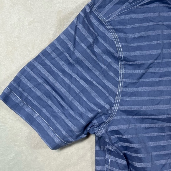 NWT Johnnie-O Size Medium Marlin Navy Stripe Short Sleeve Button Front Shirt - Picture 3 of 11